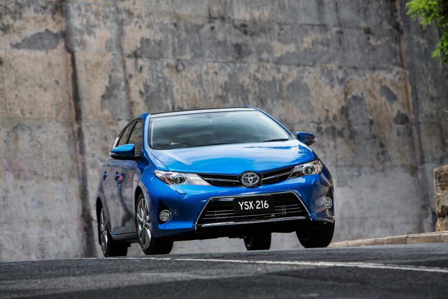  Toyota Corolla Levin ZR 2012 года  (AU) (фото 10 из 25)